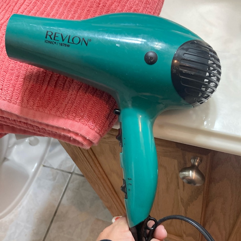 Revlon Ionic 1875W Teal Hair Dryer